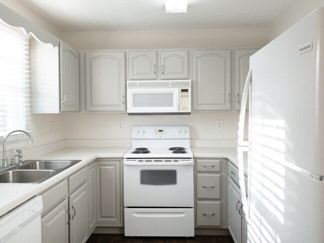 Foto del edificio - 152 Gray Station Rd