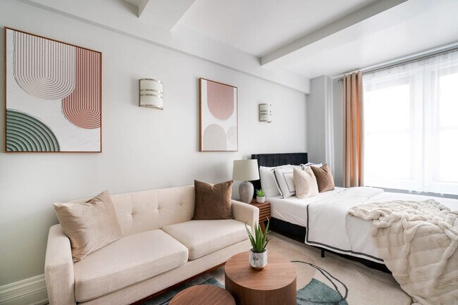 Foto del edificio - 240 W 73rd St