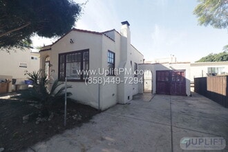 Building Photo - 1730 Sunset Cliffs Blvd