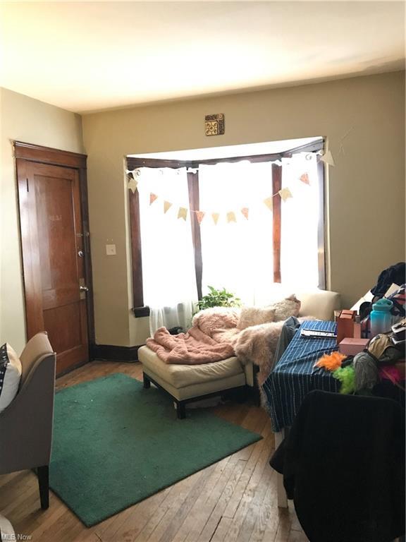 Foto del edificio - 2628 E 124th St