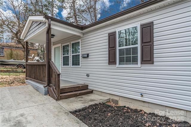 Primary Photo - 2213 Kennesaw Dr