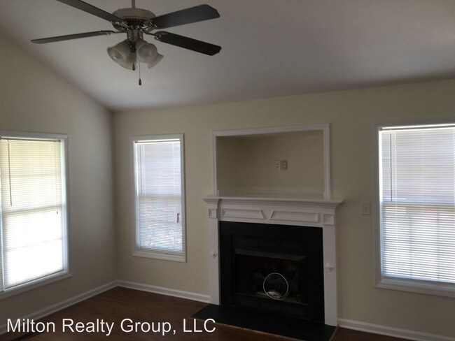 Building Photo - 90 Letcher Ln