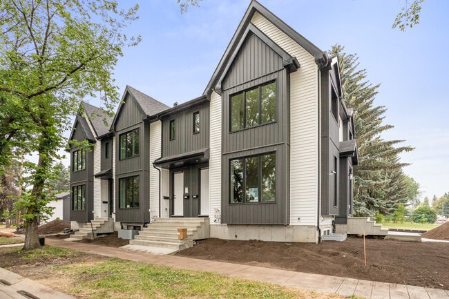 Building Photo - 6512-6593 93 St NW