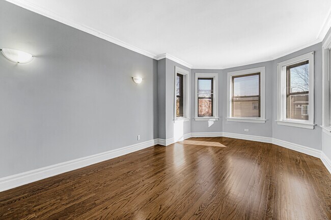 Building Photo - 1741 W 80th St