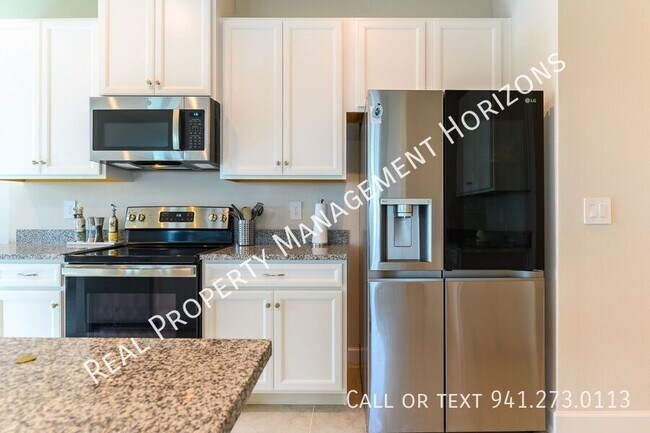 Foto del edificio - 14418 Crimson Ave