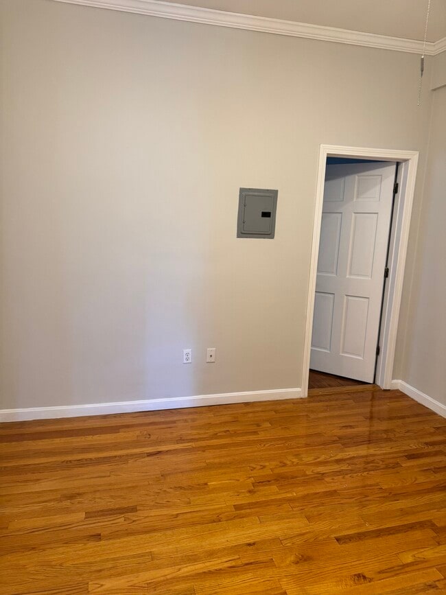 Building Photo - 1189 Commonwealth Ave