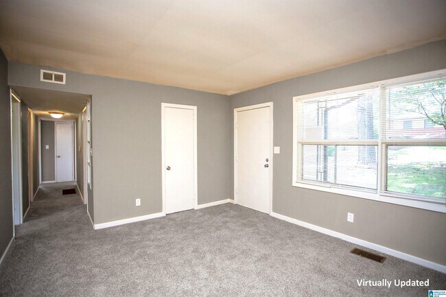 Foto del edificio - 1317 Hartford Dr