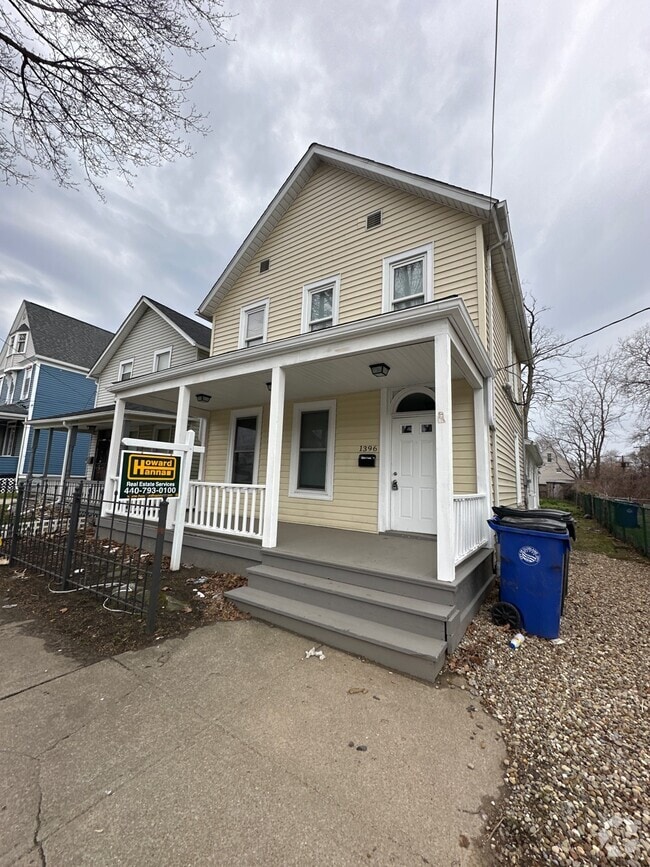 Building Photo - 1396 E 45th St