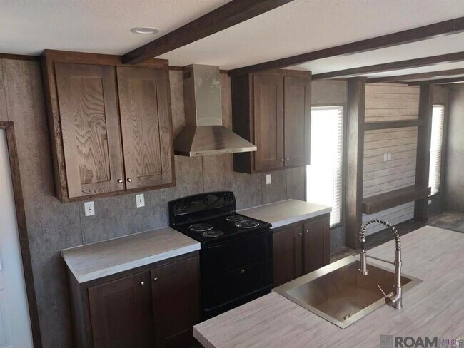 Foto del edificio - 18884 Scivicque Ln