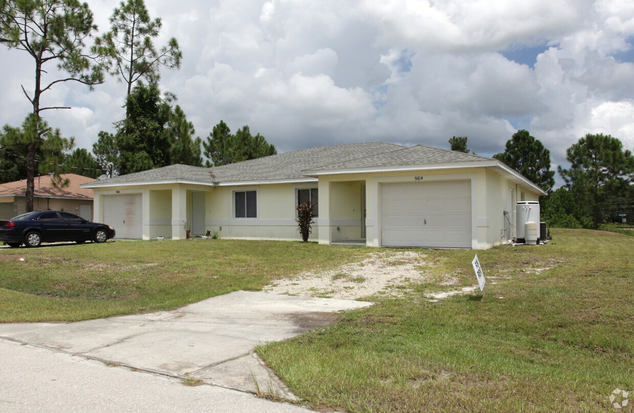 5104 25th St SW, Lehigh Acres, FL 33973 Apartments in Lehigh Acres, FL
