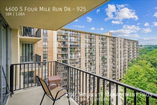 Building Photo - 4600 S Four Mile Run Dr