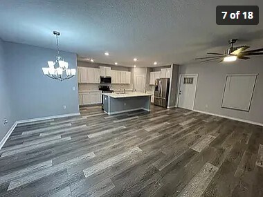 Building Photo - 7412 Pearly Everlasting Ave