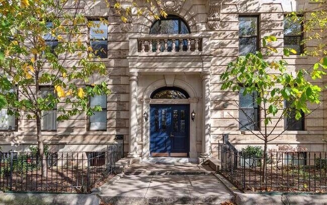 Building Photo - 1115 12th St NW