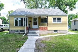 Building Photo - 1610 9th Ave N
