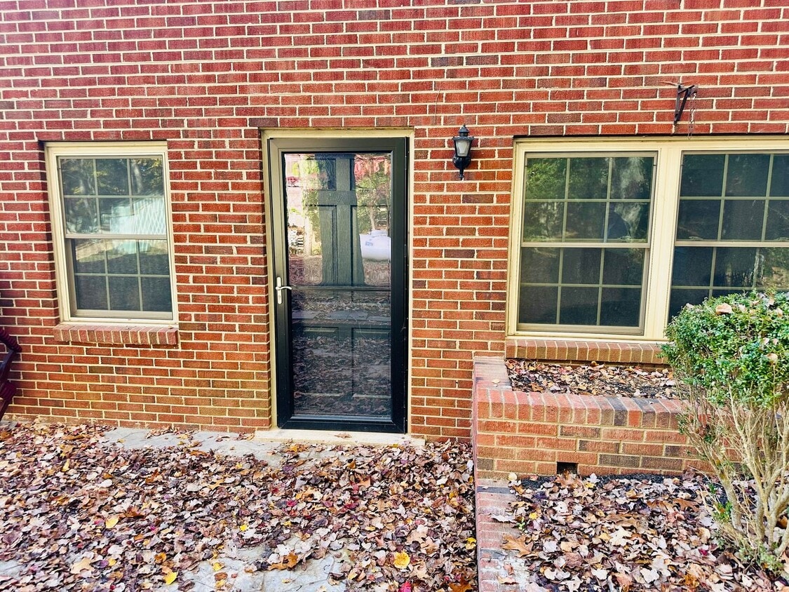 Foto principal - Great Apartment in North Chesterfield