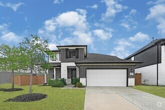 Building Photo - 8418 Manta Ray Cir