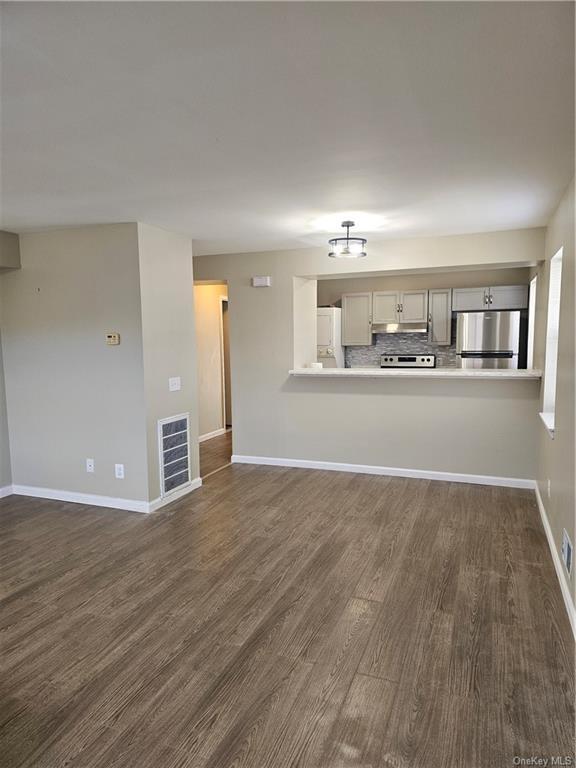 276 Temple Hill Rd Unit 1519, New Windsor, NY 12553 Condo for Rent in