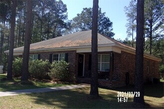 Building Photo - 731 Crossway Cottages Ln