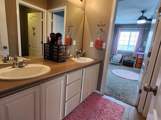 Building Photo - 8314 Grasslands Way