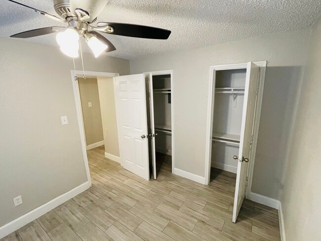 Closets - Shaver Park Apartments