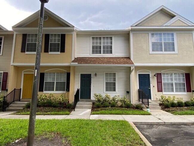 Building Photo - Orlando 2 Bedroom Townhome For Rent SEE TERMS