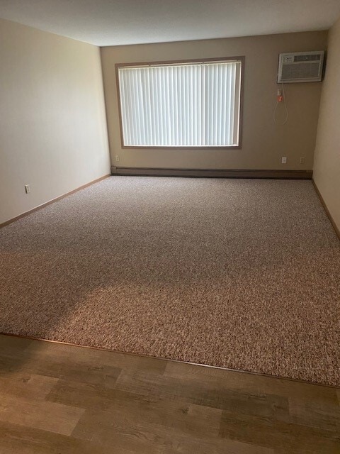 Building Photo - Suncrest Apartments