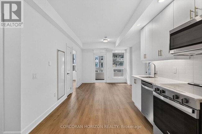 Building Photo - 3240 William Coltson Ave