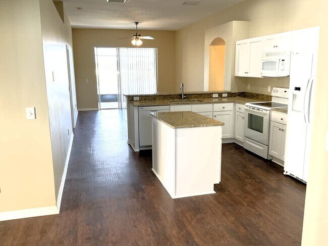 Building Photo - 2709 Eagle Canyon Dr S
