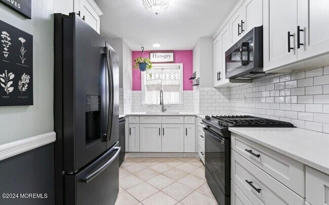 Foto del edificio - 15 Weller Pl