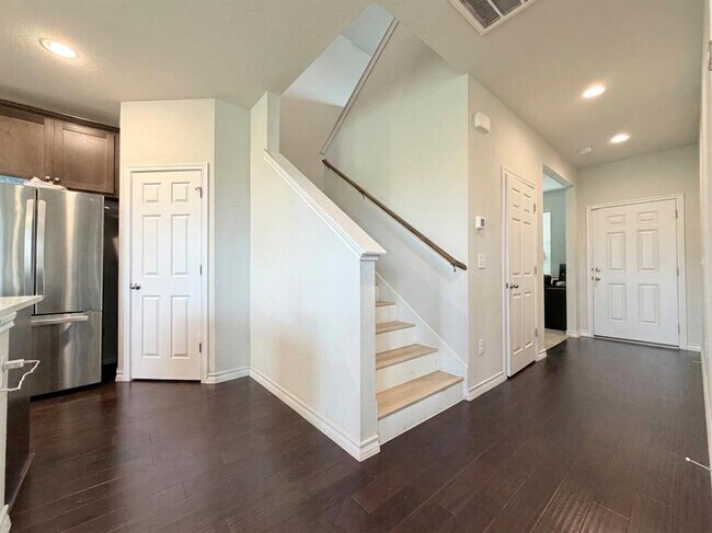 Building Photo - 11816 Offaly Dr