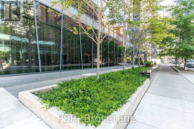 Building Photo - 28 Ted Rogers Way