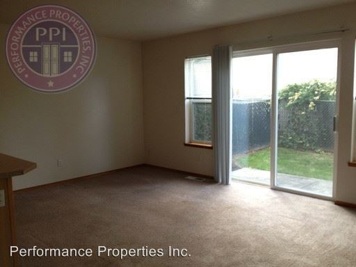 Foto del edificio - 3627-3627 NE 157th Ave