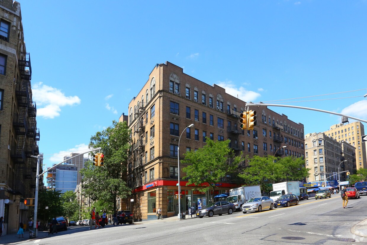 Primary Photo - 4061 Broadway
