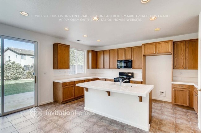 Foto del edificio - 865 Devonshire Ln