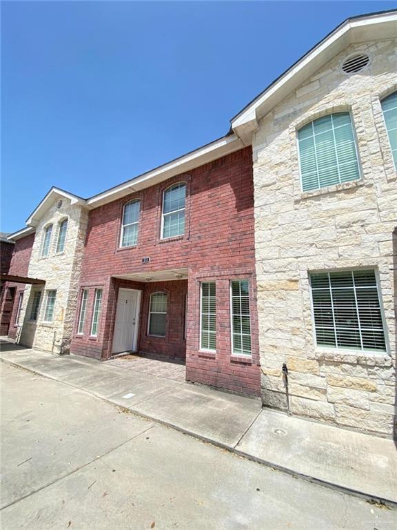 Foto principal - 8 S 48th Ln