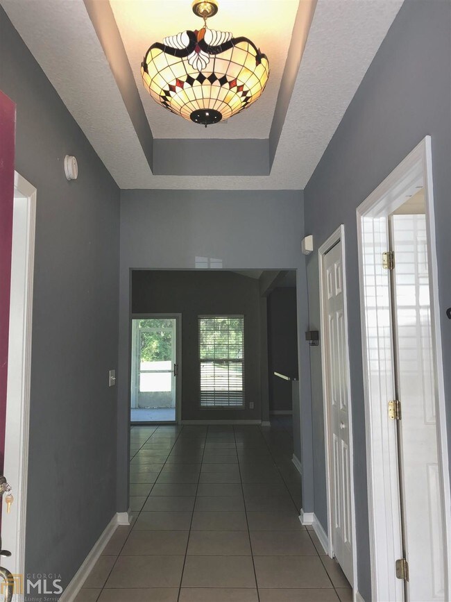 Building Photo - 448 Deal's Cir S