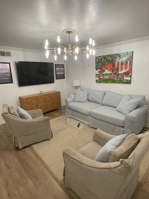 Foto principal - 606 Park Ln