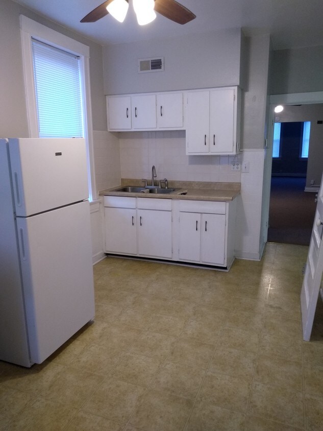 Foto principal - 4601 Loughborough Ave