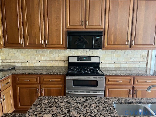 Foto del edificio - 11809 Hogans Alley