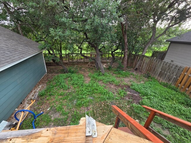 Building Photo - 8826 Fernbrook