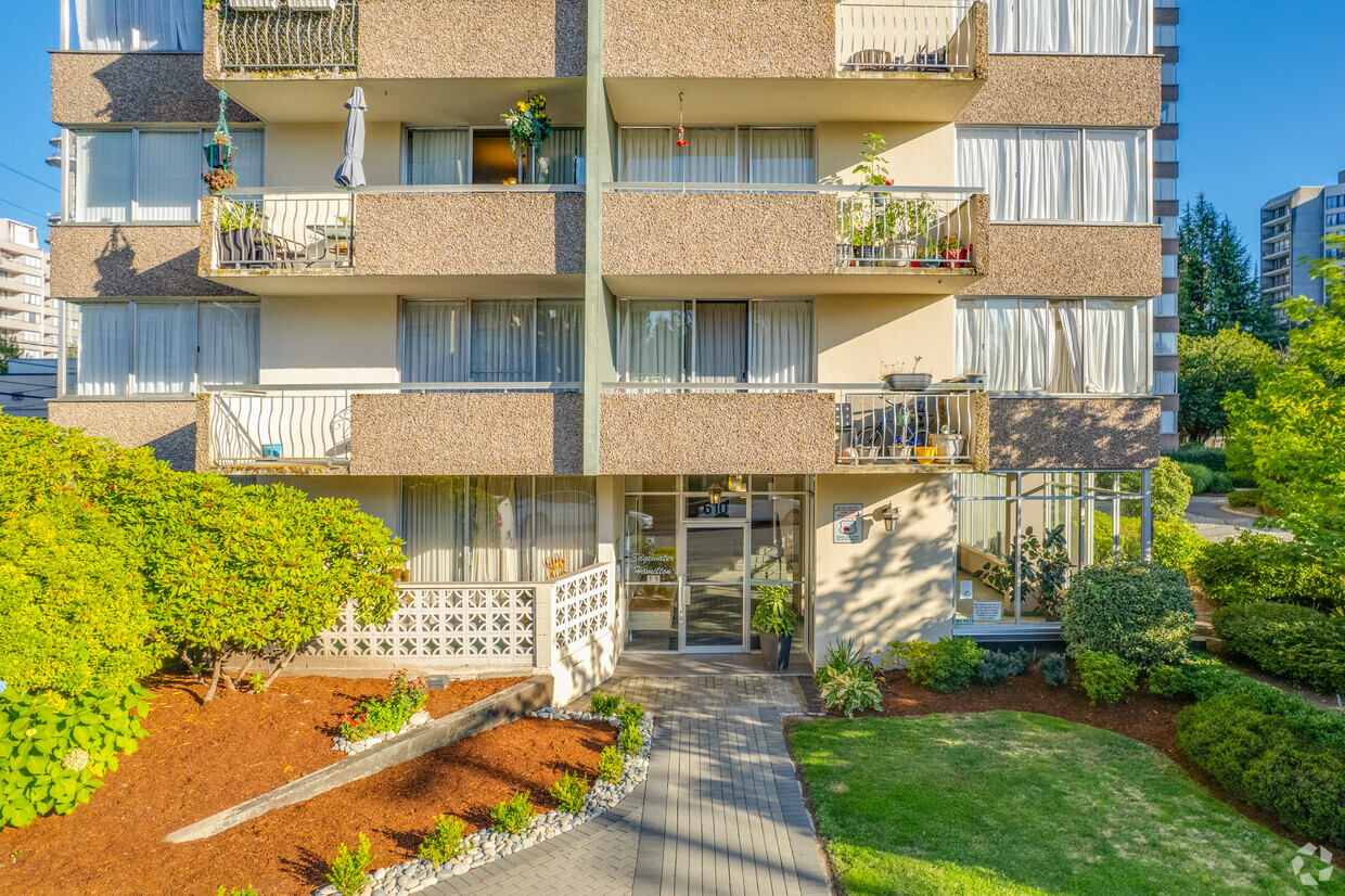 Building Photo - Edgewater Hamilton