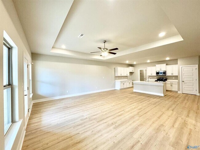 Foto del edificio - 6004 Gardner Maples Dr SE