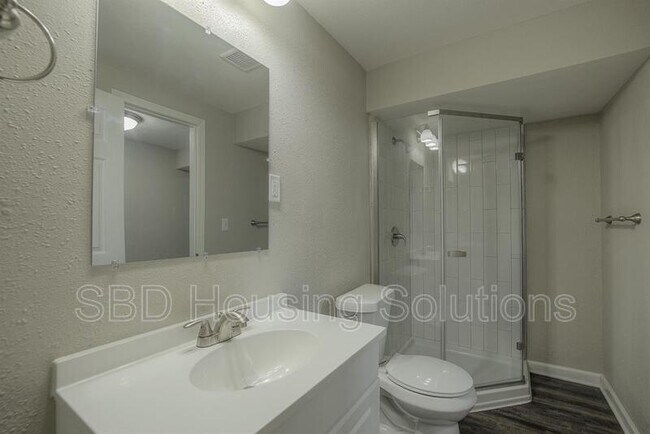 Foto del edificio - 18603 E 14th Terrace N