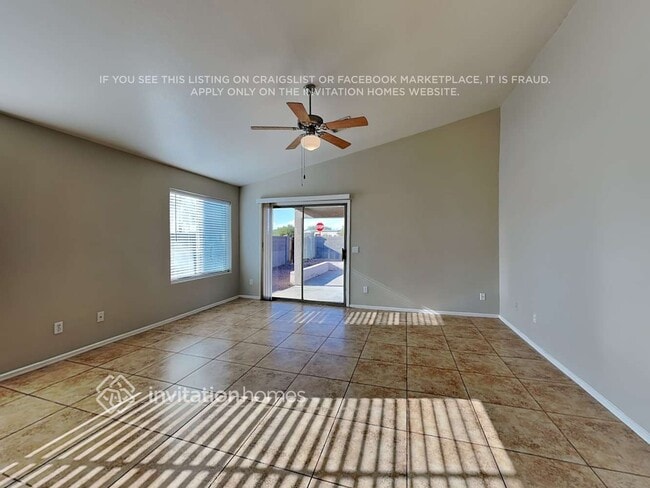 Building Photo - 10546 E Contessa St
