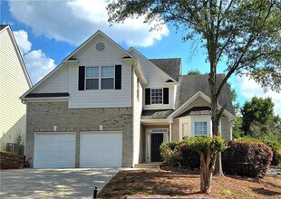 Building Photo - 621 Roxtree Ct NE