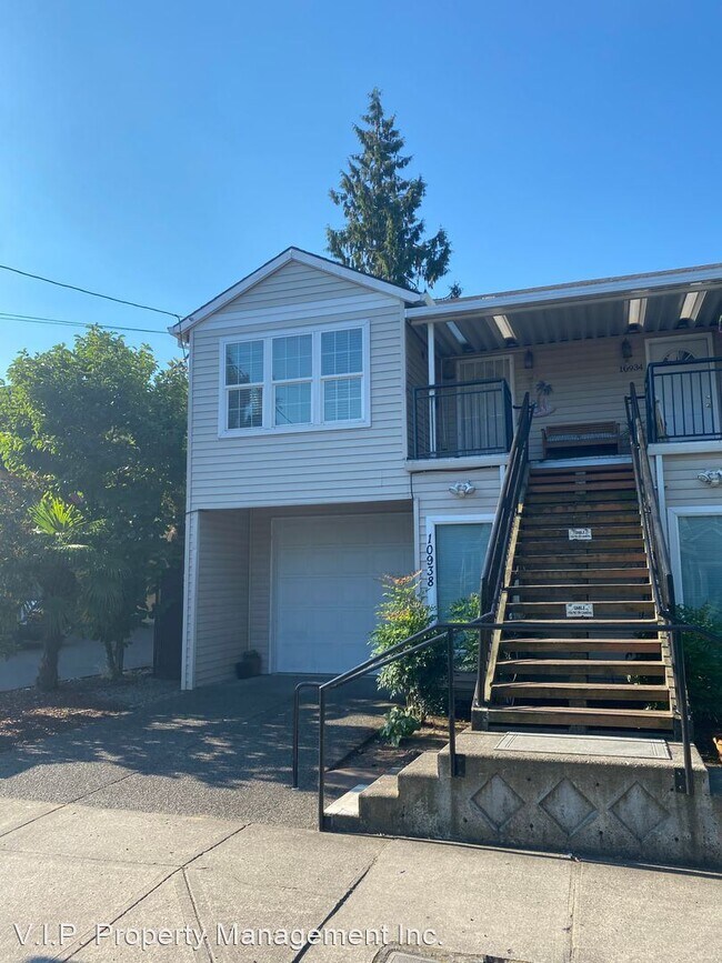 Building Photo - 2 br, 1.5 bath House - 10942 NE Weidler St
