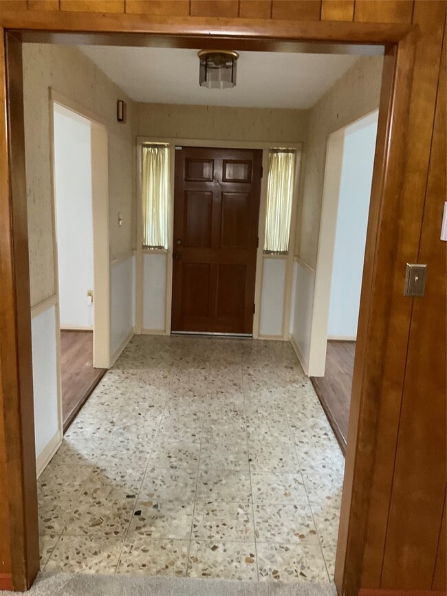 Building Photo - 3113 Wilson Rd