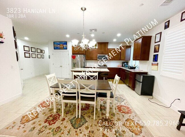 Building Photo - $2,595 Barstow & Leonard, 3bed+flex room, ...