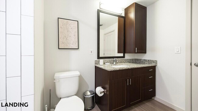 Foto del edificio - 2900 E 16th Ave