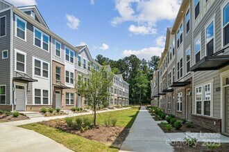 Building Photo - 4375 Raleigh St